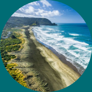 Hon Nanaia Mahuta logo