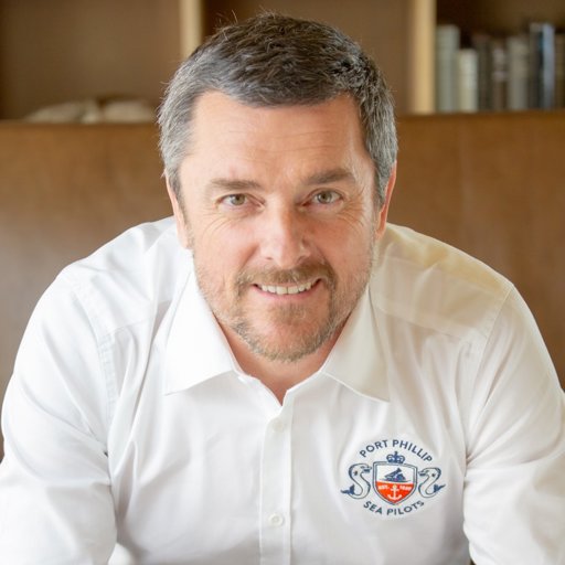 Damian Laughlin logo