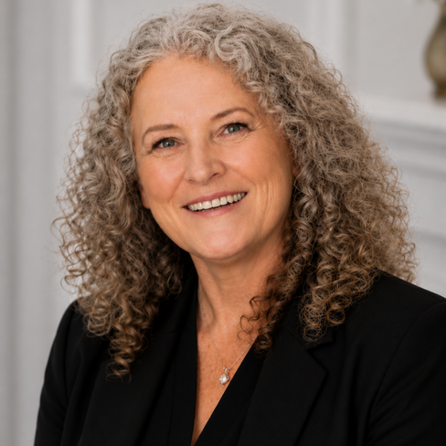 Shelley Mitchell logo