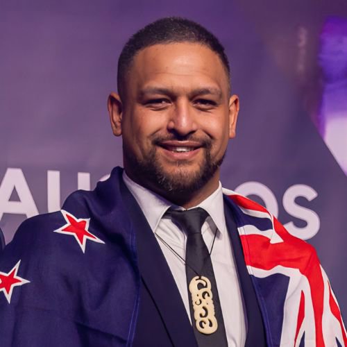 Tama Emery - Harcourts logo