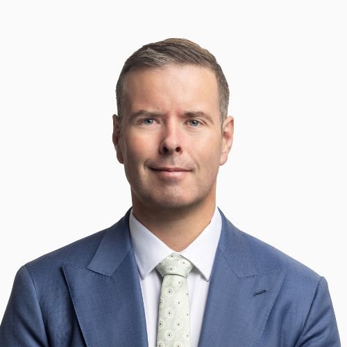 Ben Deans - Harcourts logo