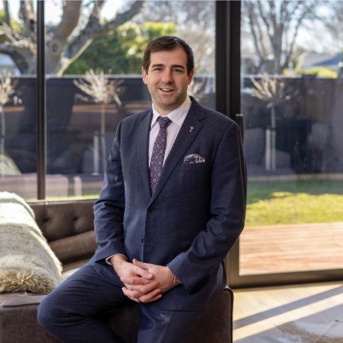 Dan Pengelly - Harcourts  logo