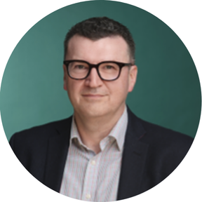 Patrick McVeigh logo