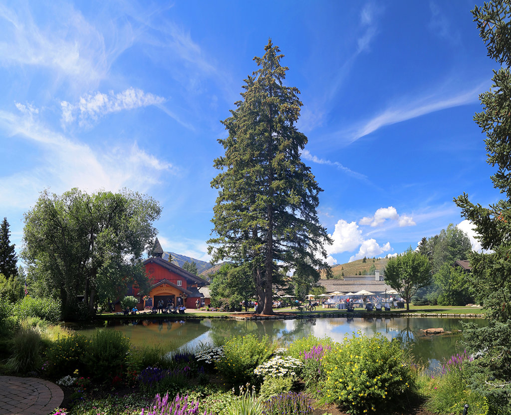 Book Your Stay in Sun Valley
